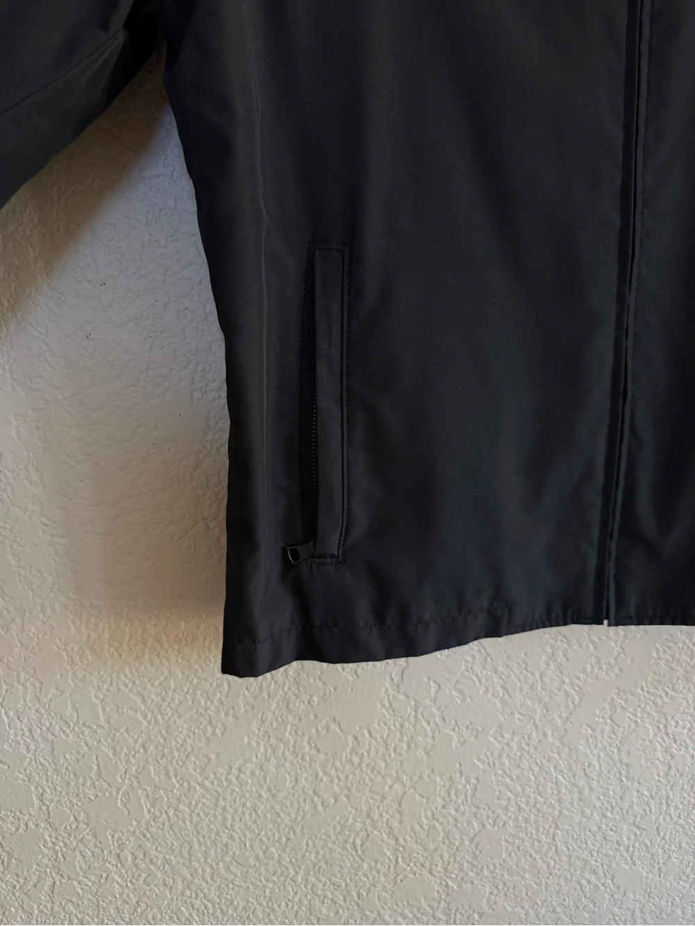 BR Men’s light weight rain jacket
